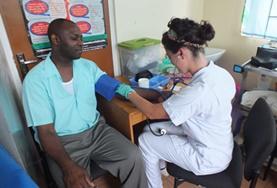 Gezondheidszorg jongerenreizen in de zomervakantie:Als vrijwilliger kun jij helpen bij medische outreaches tijdens de Public Health groepsreis voor jongeren naar Belize. Als vrijwilliger kun jij helpen bij medische outreaches tijdens de Public Health groepsreis voor jongeren naar Belize.