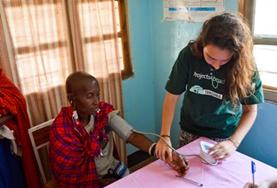 Gezondheidszorg jongerenreizen in de zomervakantie:Als vrijwilliger kun je tijdens de Public Health jongerenreis helpen bij medical outreaches naar een Maasai gemeenschap. Als vrijwilliger kun je tijdens de Public Health jongerenreis helpen bij medical outreaches naar een Maasai gemeenschap.
