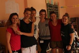 Vrijwilligerswerk in Cambodja:Op het fysiotherapie project in Cambodja werk je samen met vrijwilligers van over de hele wereld. Op het fysiotherapie project in Cambodja werk je samen met vrijwilligers van over de hele wereld.
