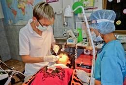 Vrijwilligerswerk in Cambodja:Kijk mee met tandartsen in Cambodja en doe waardevolle kennis en ervaring op binnen de tandheelkunde. Kijk mee met tandartsen in Cambodja en doe waardevolle kennis en ervaring op binnen de tandheelkunde.