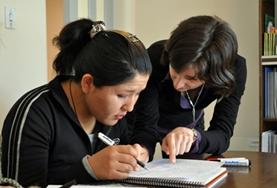 Vrijwilligerswerk in Bolivia:Ondersteun als lesgeef vrijwilliger Boliviaanse leerlingen bij hun Engelse spreekvaardigheid. Ondersteun als lesgeef vrijwilliger Boliviaanse leerlingen bij hun Engelse spreekvaardigheid.