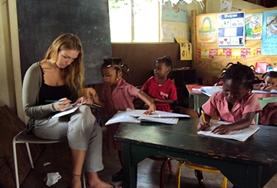 Vrijwilligerswerk in Jamaica:Als vrijwilliger op het lesgeef project in Jamaica help je de lokale docenten bij het nakijken van de gemaakte opdrachten. Als vrijwilliger op het lesgeef project in Jamaica help je de lokale docenten bij het nakijken van de gemaakte opdrachten.