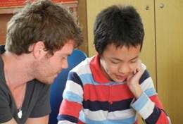 Medisch vrijwilligerswerk met ervaring: projecten voor professionals in de gezondheidszorg:Als logopedist kun jij jongeren met spraakproblemen in Vietnam helpen. Als logopedist kun jij jongeren met spraakproblemen in Vietnam helpen.