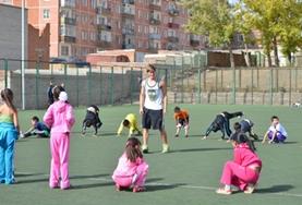 Vrijwilligerswerk in Mongolië:Geef gymles op scholen in Mongolië en maak de kinderen enthousiast over sport en lichaamsbeweging. Geef gymles op scholen in Mongolië en maak de kinderen enthousiast over sport en lichaamsbeweging.