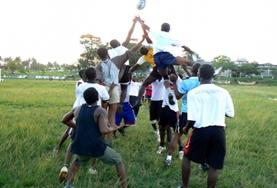 Vrijwilligerswerk in Ghana:Neem als vrijwilliger deel aan het rugby project en deel je passie voor deze sport met lokale kinderen in Ghana. Neem als vrijwilliger deel aan het rugby project en deel je passie voor deze sport met lokale kinderen in Ghana.